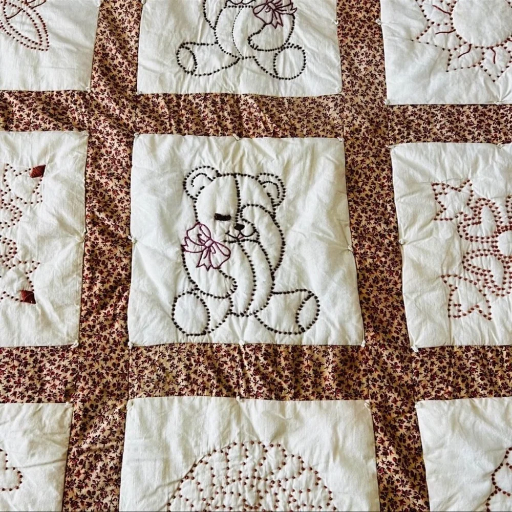 52”x40”Vintage Homemade Kids Quilt.